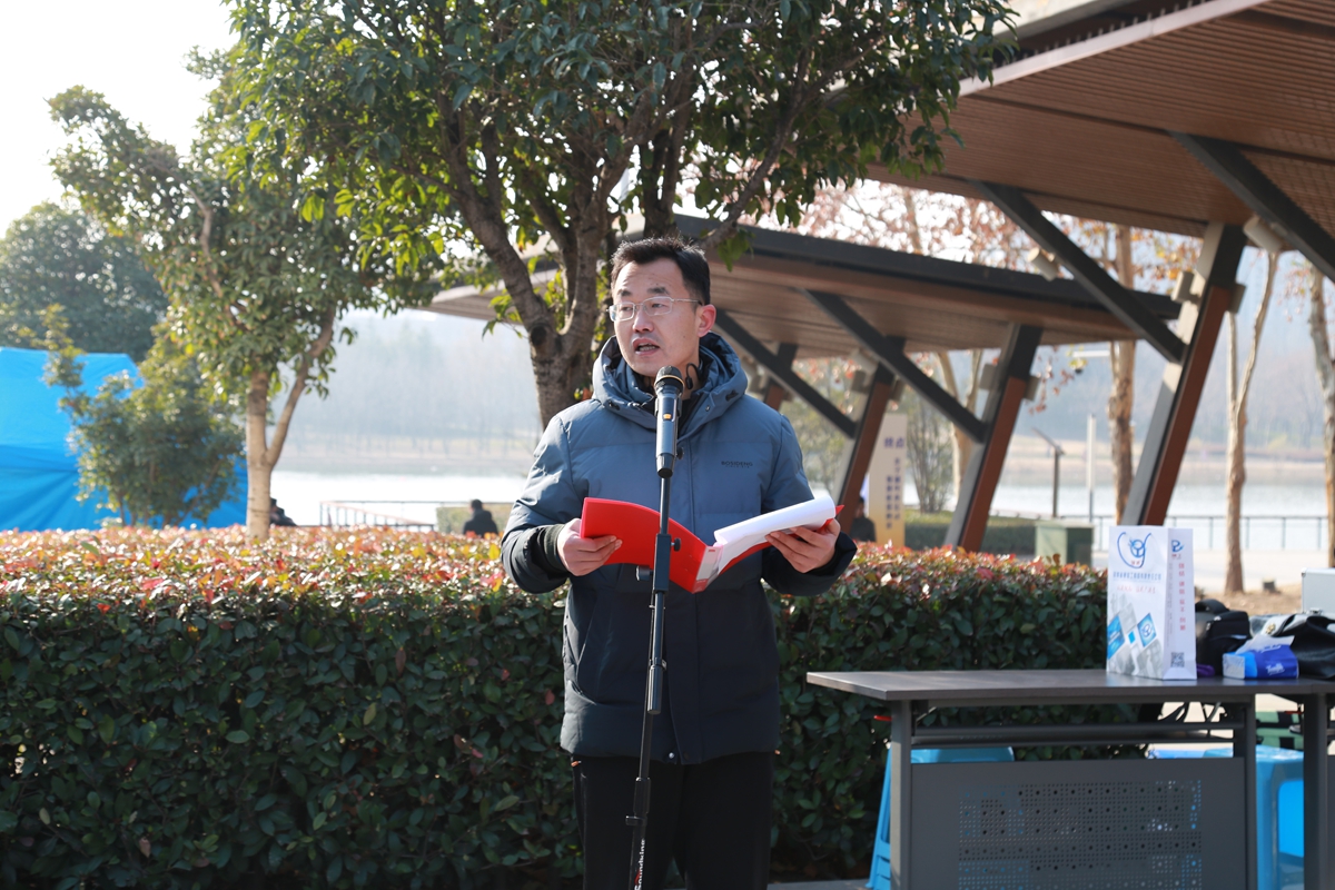 2公司工会副主席李磊主持闭幕式.JPG